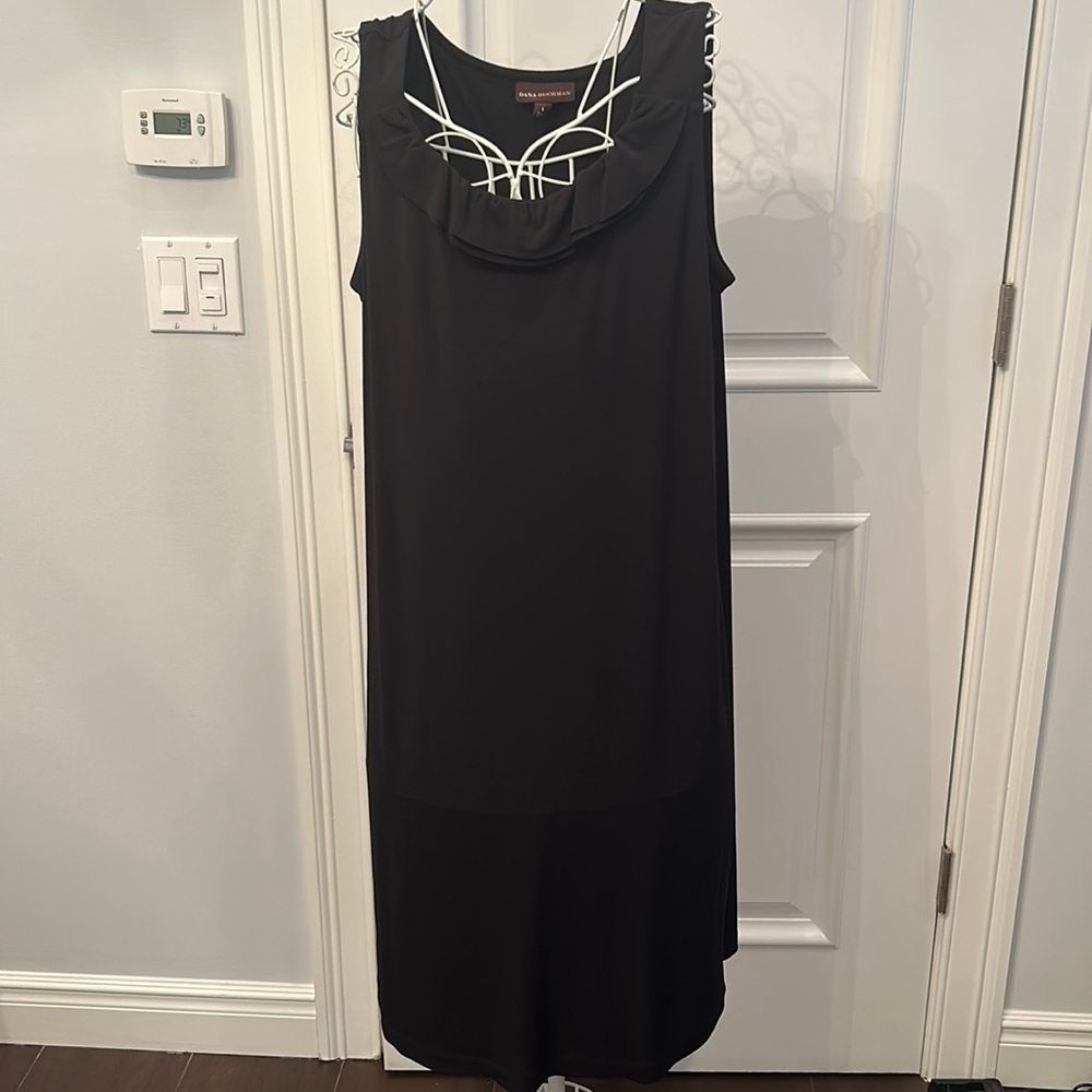 Woman’s black David Buchman knee length dress size large